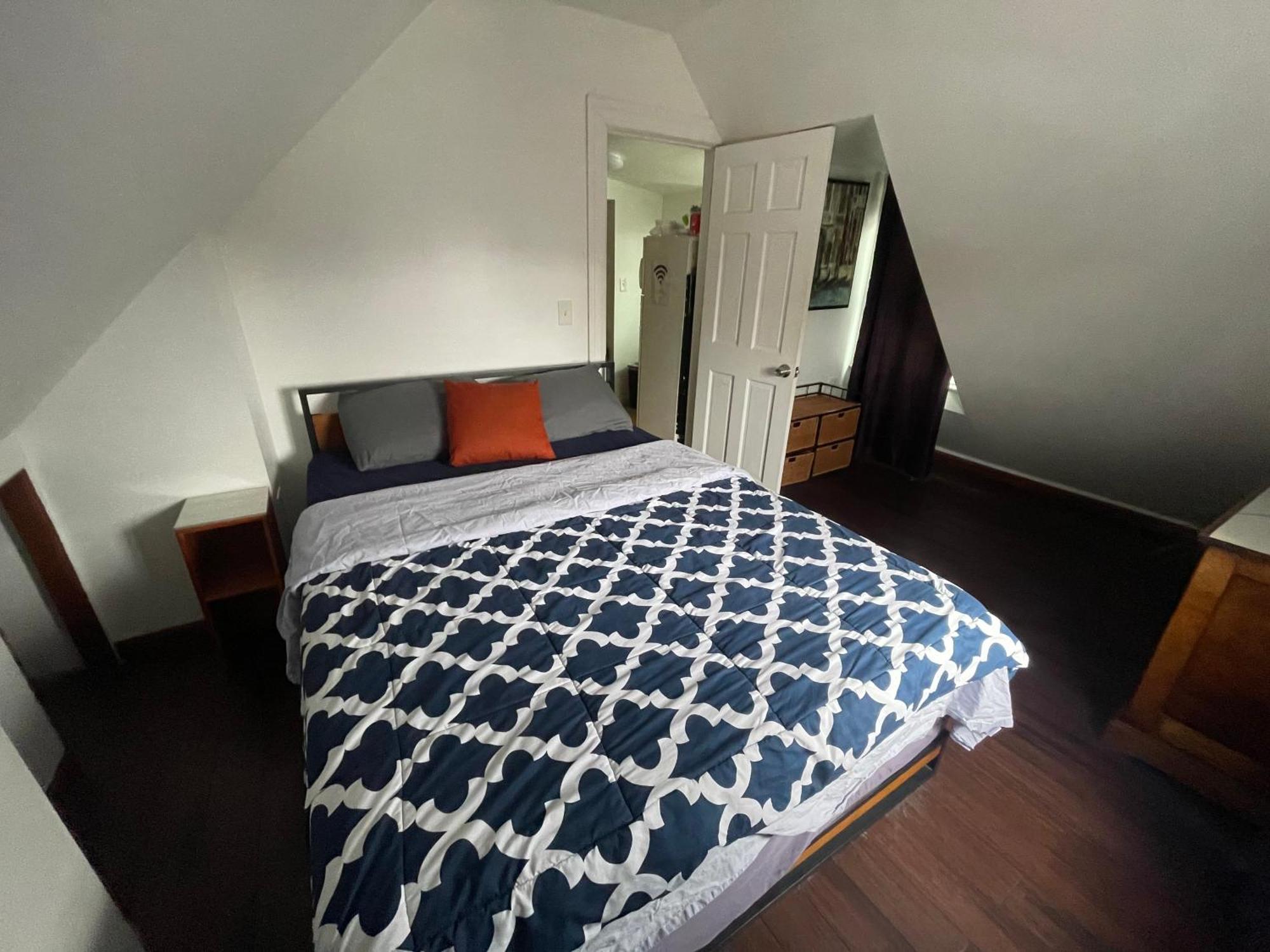 Апартаменти Private Loft 5 Min Away From Lga Нью-Йорк Екстер'єр фото